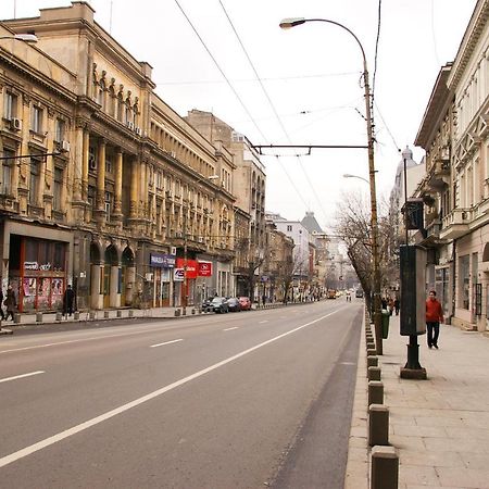 Cozy Old Town Apartment - Free Minibar Bucureşti Ngoại thất bức ảnh